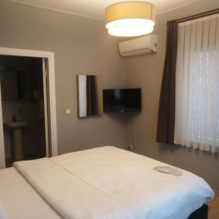 Armoni City Otel Kadikoey Истанбул Екстериор снимка