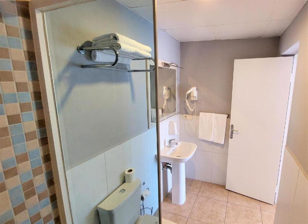 Armoni City Otel Kadikoey Истанбул Екстериор снимка